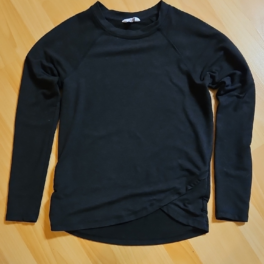 4/$10 Danskin Black Knit Sweatshirt